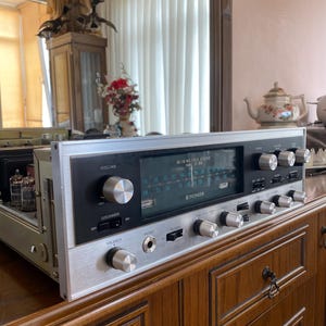 Pioneer SX-800 Tube Amplifier