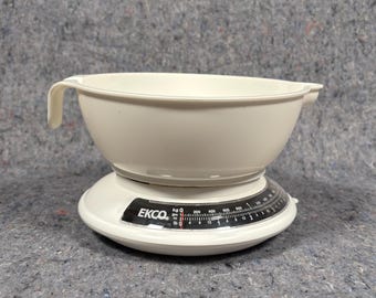 Báscula vintage EKCO blanca de los años 90 con contenedor original