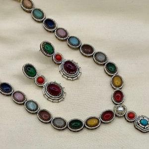 Victorian finish multicolored necklace set