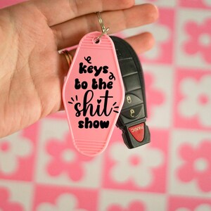 Retro motel keychains, cute motel keychains, motel keychains, vintage keychains, custom keychain