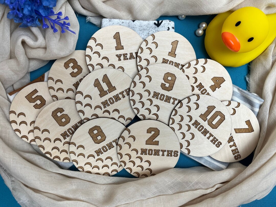 Golf Baby Monthly Milestone Markers – Wooden Photo Prop Discs - Etsy
