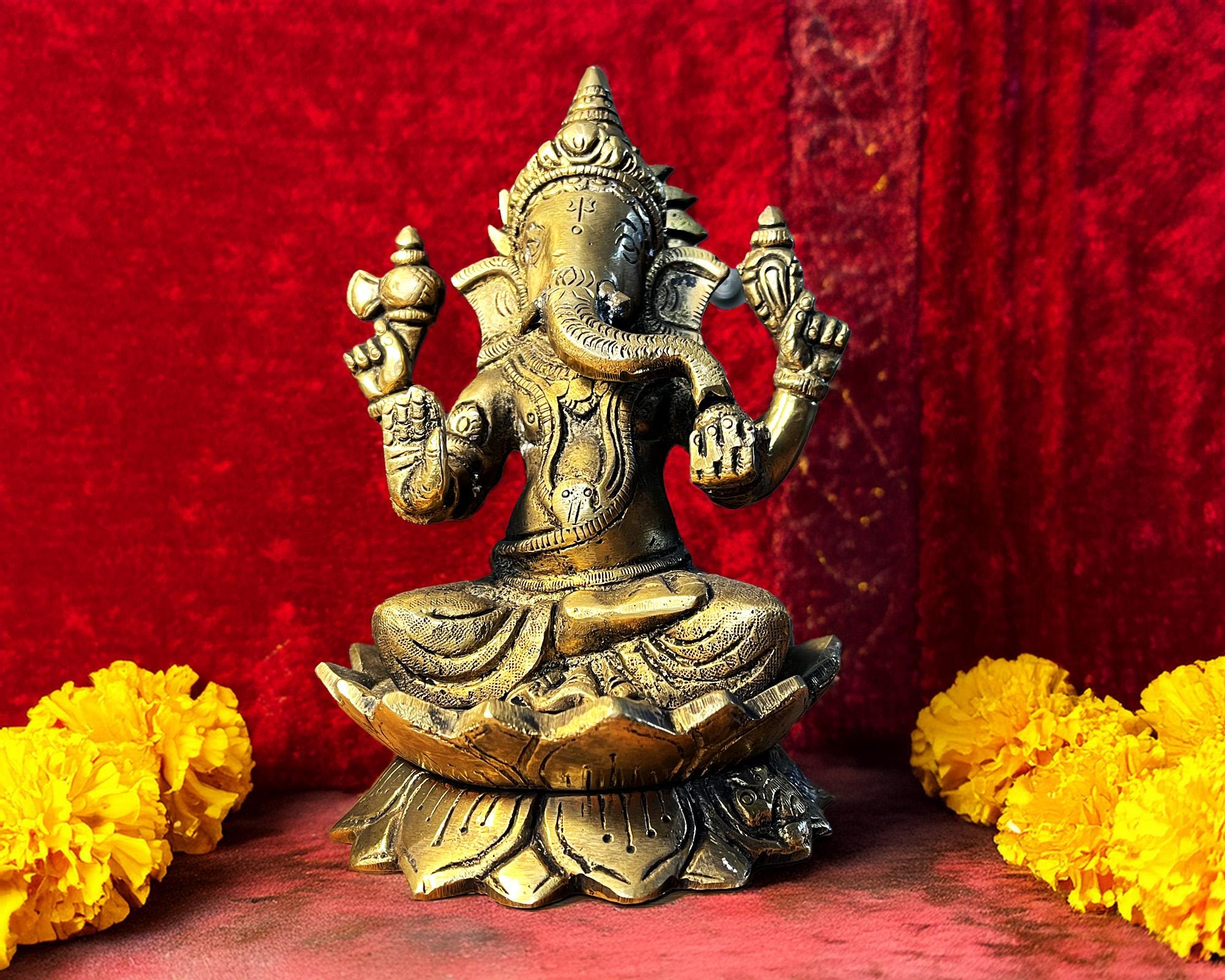 Grande statue divinité Lord Ganesha Pondie Chérie - Le petit Souk