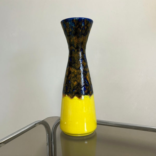 Mid-Century 1960s Dümler & Breiden 102-29 Yellow Lava Glaze Unusual West Germany Vase