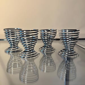 Vintage Mid Century Set of 4 Chrome Spiral Spring Egg Cups & Storage Basket