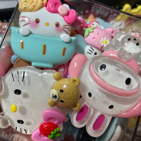 SANRIO CHARMS MIX - Large and Small Mixes