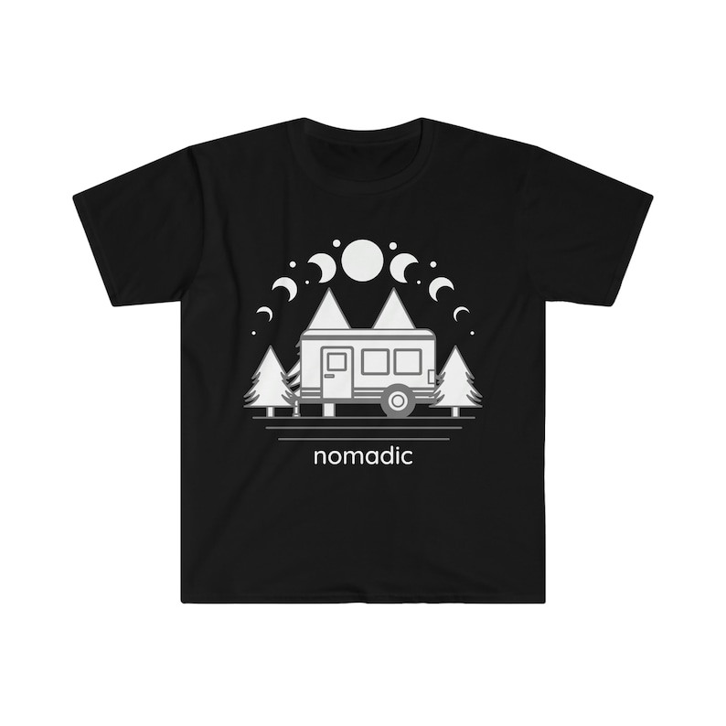 TravelT that Nomadenleben CampingT UrlaubStylee home is where you park it campfiresmorelife Softstyle underTheStarsT-Shirt Bild 1