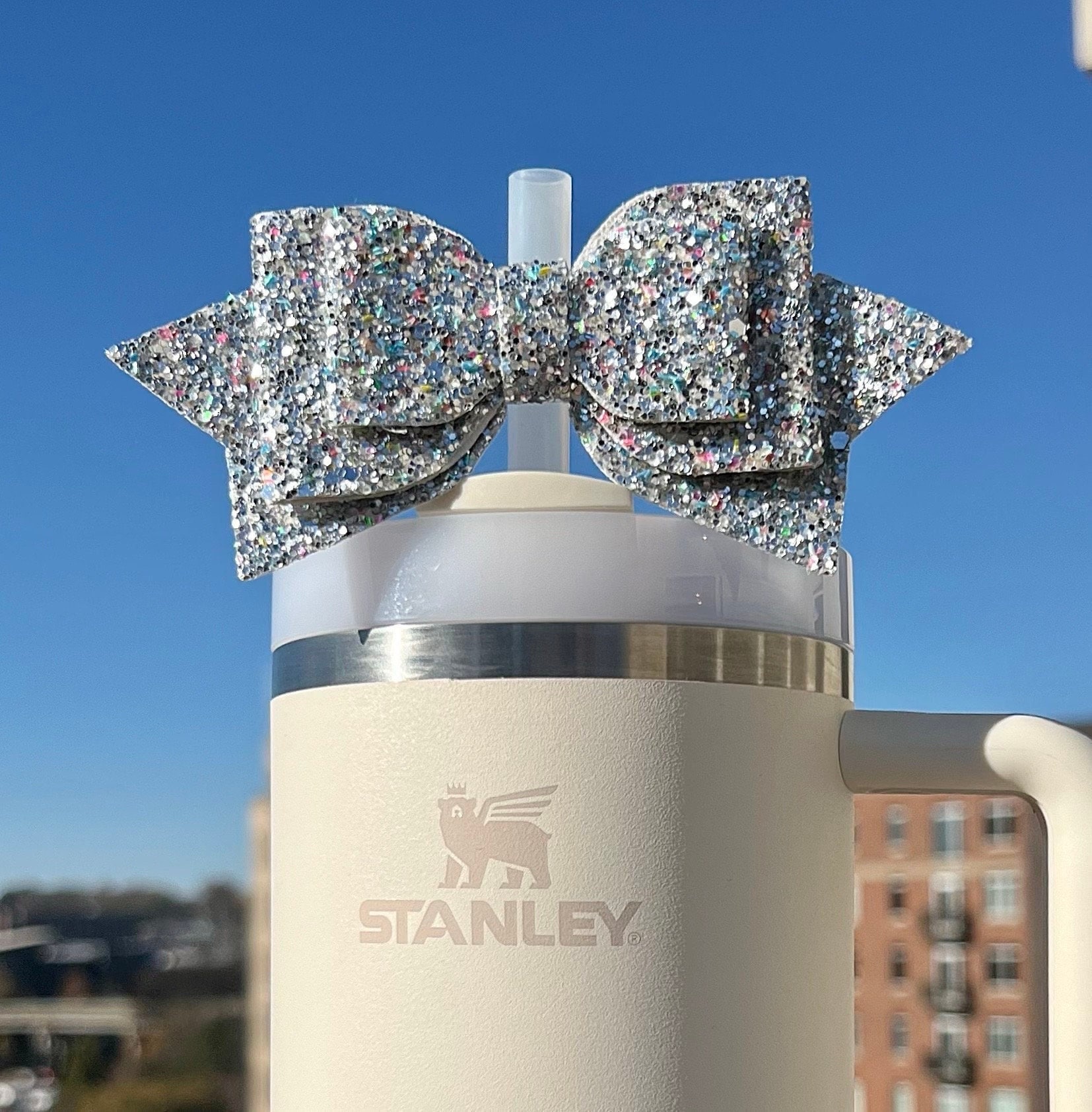 Mint green jelly bow straw topper – Miss Crafty Ness