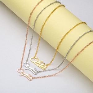 Colar personalizado com nome de letra folheado a ouro rosa 18k com pedra do mês