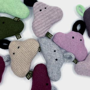 Porte-clés en cachemire | Cadeau porte-clés recyclé fait main | Porte-clés nuage souple | Pour les amateurs de cachemire