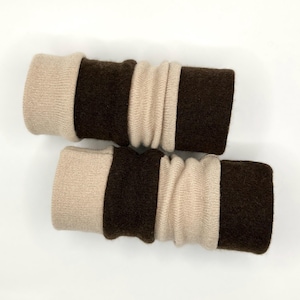 Pure Cashmere Hand Warmers - -Luxury Winter  Cashmere Wrist Warmers - Recycled Boho Style