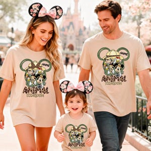 Benutzerdefinierte Disney Safari Shirt, Animal Kingdom Familienausflug, passende Urlaub T-Shirts, Mickey Minnie Wild Safari T-Shirt, Familienurlaub T-Shirt
