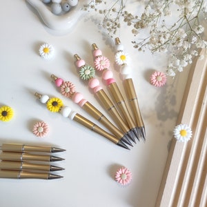 Bolígrafos de cuentas DIY Bolígrafo de cuentas de flores personalizable • Cuentas de silicona y madera • Cumpleaños • Amistad • Hecho a mano • Hecho con amor