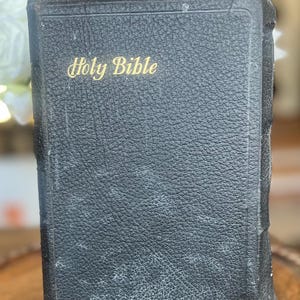 Rare Vintage Teachers Edition Holy Bible