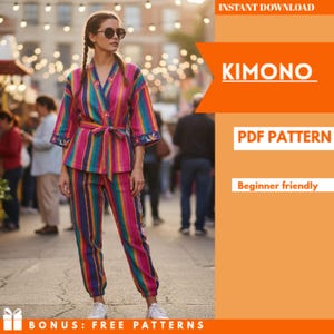 Pode incluir: Uma mulher vestindo um quimono listrado colorido e calças combinando. O quimono é amarrado na cintura com um cinto. A imagem inclui o texto "KIMONO", "PDF PATTERN" e "Beginner friendly".