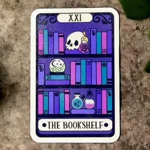 Witchy Bookshelf Tarot pegatina /diario/calcomanía/papelería/latop/kindle/e-reader/regalo para ella /autocuidado/gusano de libro/lector/magia