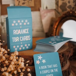 Romanze TBR Karten Deck - 52 Einzigartige Buch Vorschläge für Romanze Leser | Perfektes Geschenk für Romantik Liebhaber