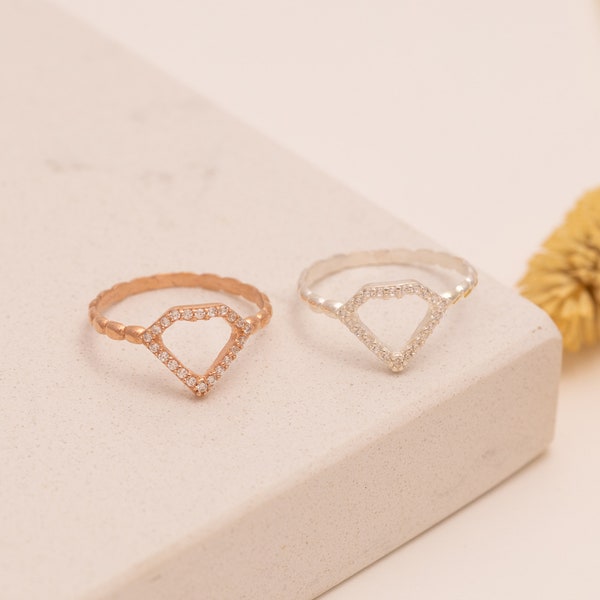 Glamorous Diamond Shape Ring, Special cut Geometric Ring, Dainty Gold Thin Ring, Gift For Her, Mom Gift, Graduation gift, Christmas Gift