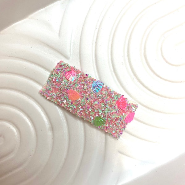 Seashell glitter Vegan Leather Snap Clip- girls snap clips, girls hair clips, snap clip set, glitter snap clip, seashell snap clip