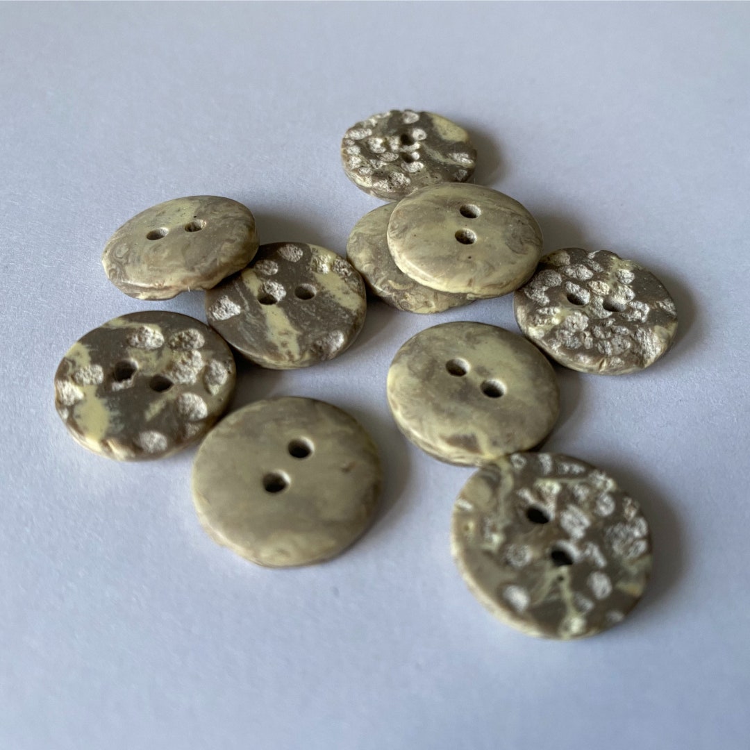 10pc Beige & Brown Textured Vintage Buttons (15mm) - Etsy