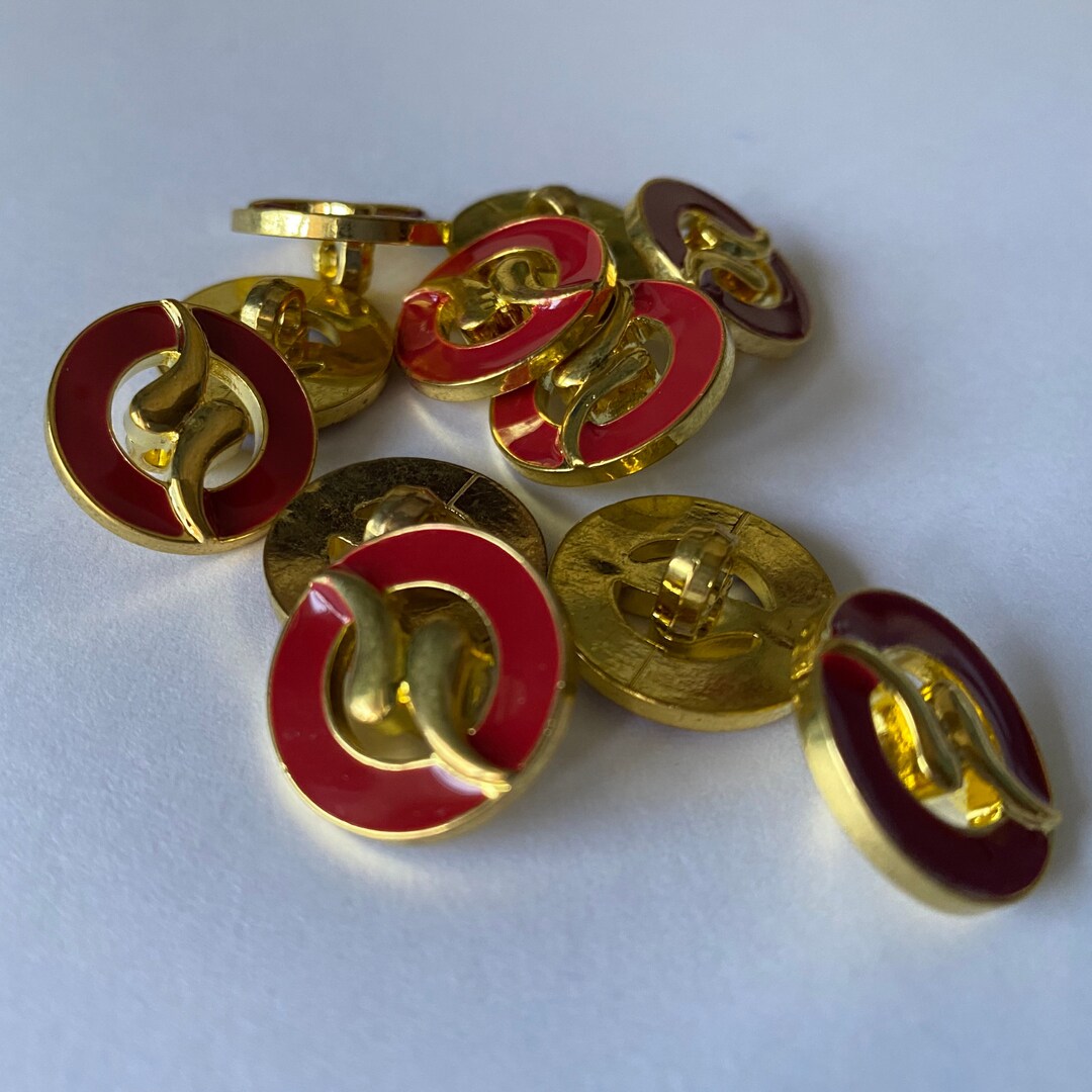 11pc Red and Gold Fancy Vintage Buttons (16mm) - Etsy