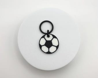 Portachiavi/piastrina per cani da calcio personalizzata stampata in 3D