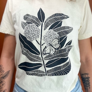 Monarch Butterfly and Milkweed t-shirt, screen printed, hand printed image 2
