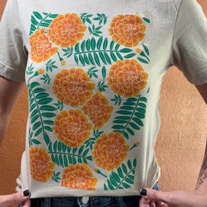 Marigold t-shirt, screen printed, hand printed, floral print image 3