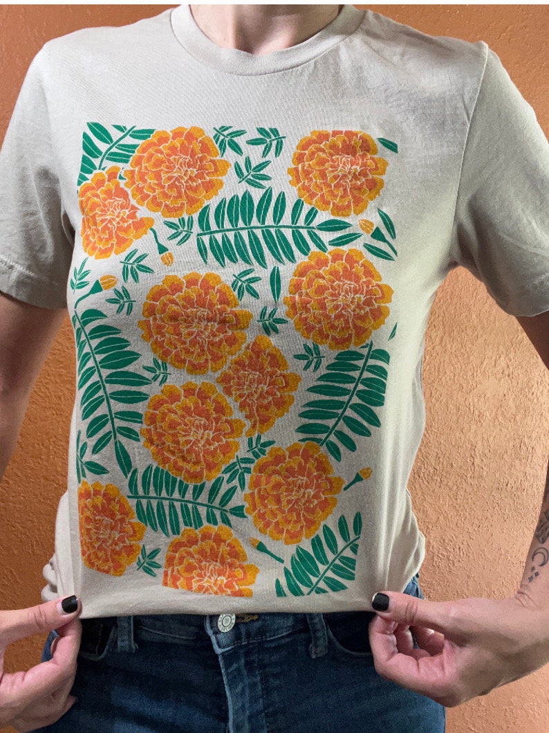 Marigold t-shirt, screen printed, hand printed, floral print image 3