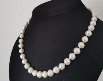 Pearl Necklace Cream Colored - Etsy