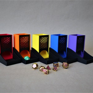 Tiny Dice Tower | Foldable Mini Portable Gaming Accessory | Modular Play and Customizable | Ready Compact on-the-go Pathfinder/Dnd Gameplay