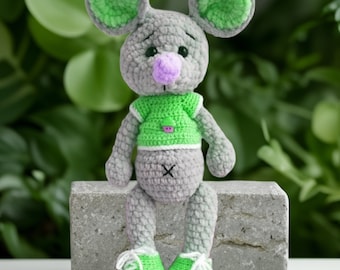 Easy Little Mouse the Sweet Tooth crochet pattern, pdf crochet pattern mouse crochet pattern, little mouse pattern