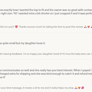 Peut inclure: Capture d'&eacute;cran des avis clients Etsy. Les avis proviennent de Riley, Sue et Emely. Les avis concernent un haut et un t-shirt. Les avis sont des &eacute;valuations 5 &eacute;toiles et incluent des commentaires positifs sur le vendeur et les produits.