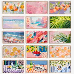 Op de afbeelding: Een verzameling ingelijste kunstdrukken met kleurrijke, impressionistische schilderijen. De kunstwerken tonen verschillende sc&egrave;nes, waaronder bloemstukken, strandlandschappen en stillevens met fruit en voedsel. De schilderijen zijn in verschillende kleuren, waaronder roze, oranje, blauw en groen.