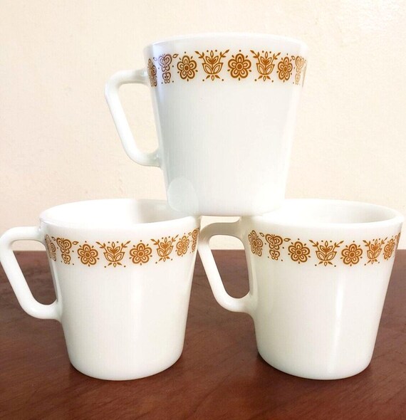 3x Vintage PYREX White With Butterfly Gold Pattern Coffee Cups