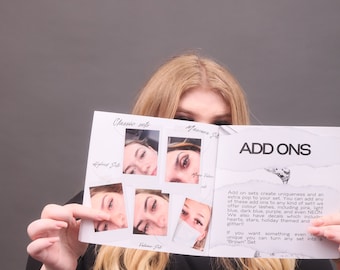 LASH LOOK BOOK