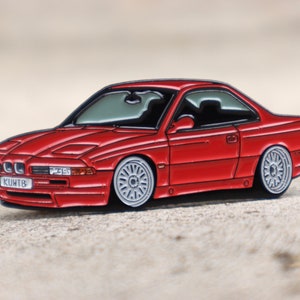 KUWTB Kustoms E31 850CSi Helderrood
