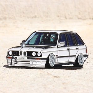 KUWTB Kustoms E30 Touring by @Krisueh
