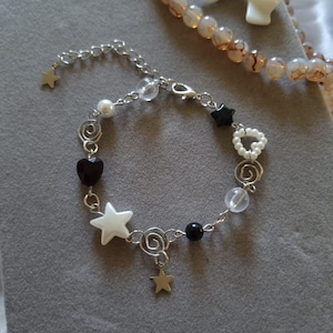 Black & Silver Spiral Star Charm Bracelet: Y2K Beaded Jewelry