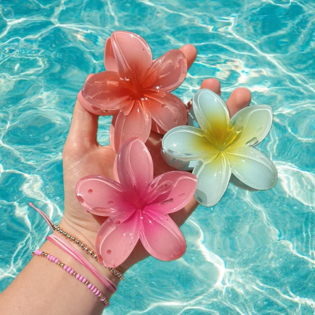 じゃらじゃら  ヘアゴム  可愛すぎるピンクカラー♡ワークランプとお花❁⃘*.゜ Frangipani Claw Clips Summer Hibiscus Plumeria Hair Clip Pink