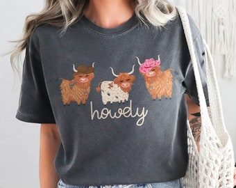 Cute Highland Cows Tshirt | Comfort Colors Western Graphic Tee, Boho Howdy Shirt, Country Concert Shirt, Cute Farm Tshirt, Gift For Her