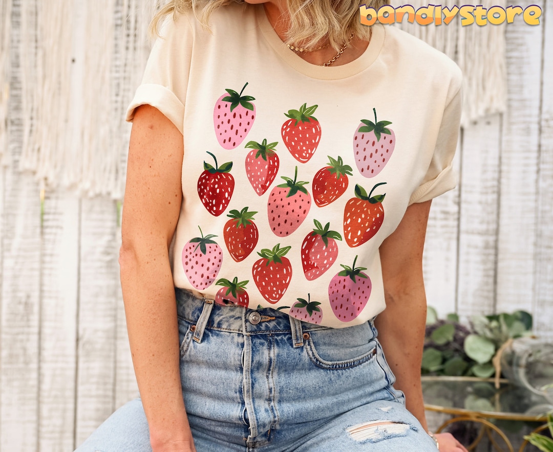 STRAWBERRY T-SHIRT