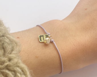 Armband im Flieder mit Anhängern | Größenverstellbar | Geschenkidee | Freundschaftsarmbänder