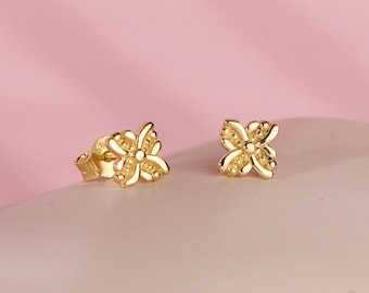 Nature's Grace: 14K Gold Minimal Flower Earrings - Trendy Earring - Real Gold - Discount gold