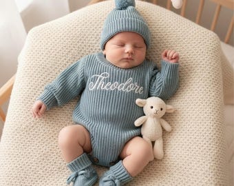 Baby Strampler Set, bestickter Name Baby Strampler Set, Neugeborenes Outfit Baby Junge mit Name, nach Hause kommen, Bio-Baumwolle stricken, geschlechtsneutral