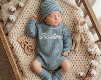 Personalized Newborn Outfit Baby Boy with Name, Embroidered Name Baby Romper Set,Coming Home Outfit, Organic Cotton Knit, Gender Neutral