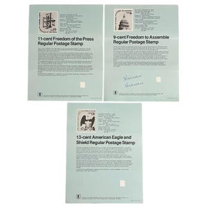 Vintage 1975 US Post Office Stamp Poster Flyer Pressefreiheit Freedom Montee