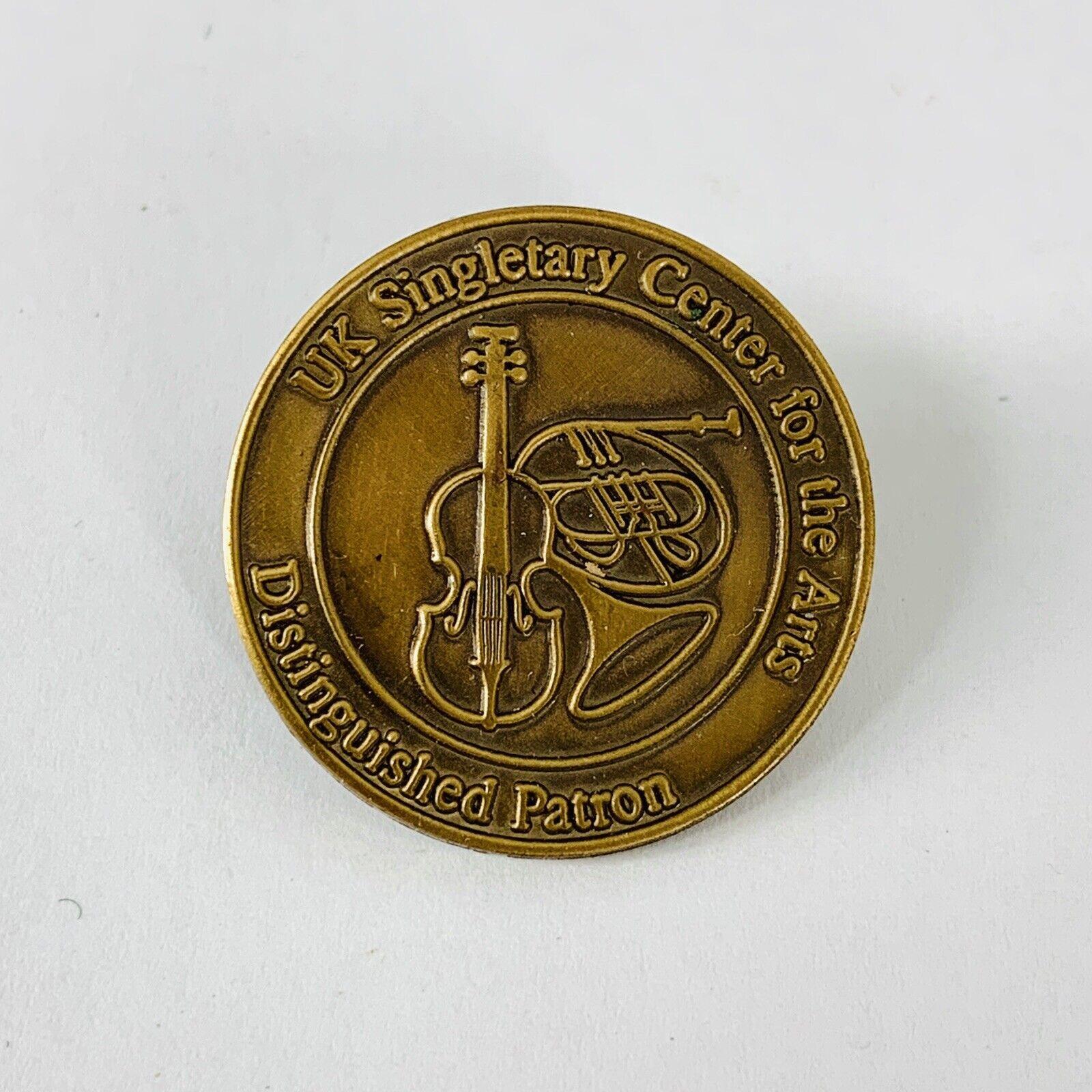 ケンタッキー大学 ボタン ピンバック UK シングルタリー芸術センター パトロン - Etsy 日本