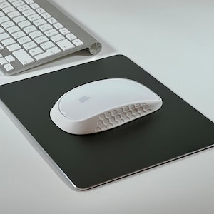 Custodia ergonomica Apple Magic Mouse Extra Grip Mac Office | File STL digitale per la stampa 3D