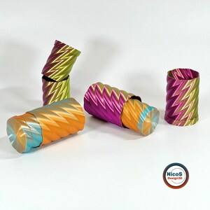 STL File - 3D Print Model | Helix Spiral Screw Storage Box Container, Modern storage box with helix slide-on lid image 5
