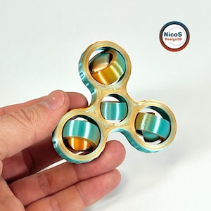 STL File - 3D Print Model | Fidget Triple Spinner Print-in-Place Desk Toy Smooth Rotating Rings image 6
